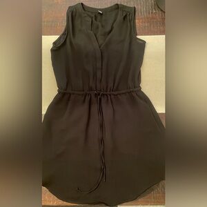 GAP Black Sleeveless Dress